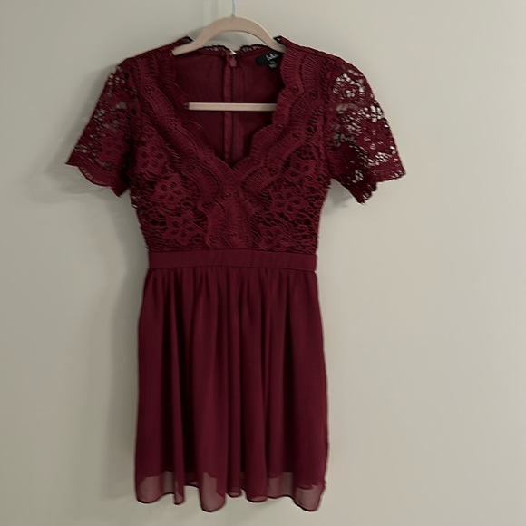 Lulus burgundy dress - Picture 3 of 5